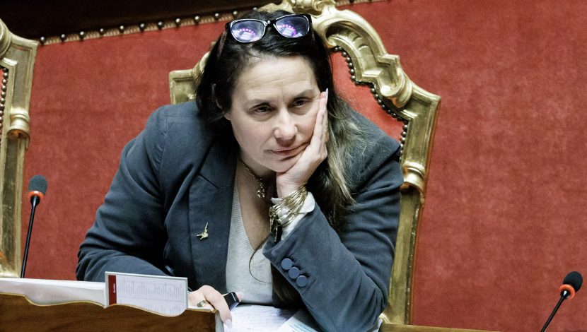 La ministra Alessandra Locatelli alla camera